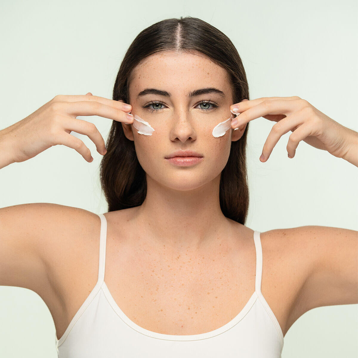 Crema Facial Hidratante CBD Zencare InnovaGoods